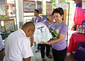 Giving Minds...Caring for Societies Year 5,Wat Arunyikawat School in Ang-Thong