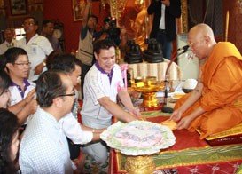 Tollway join “Royal Ka-Tin” at Sa Mien Na Ri Temple The Monastery, Chatuchak, Bangkok