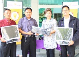 Tollway donated computers to Klong Pai Prison