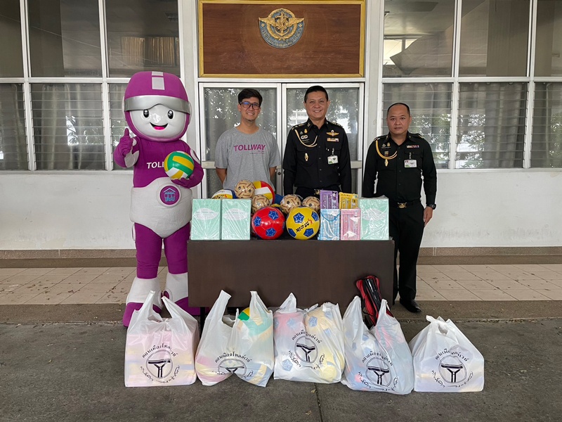 DMT joined in supporting the project to build relations with the Thai Armed Forces